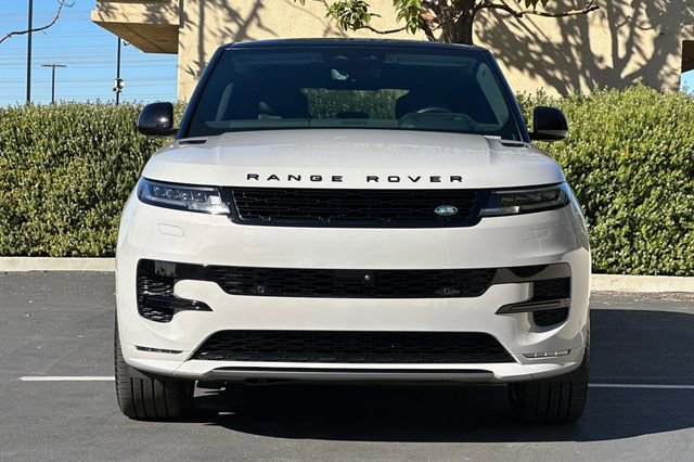 Certified 2024 Land Rover Range Rover Sport Dynamic SE image 8