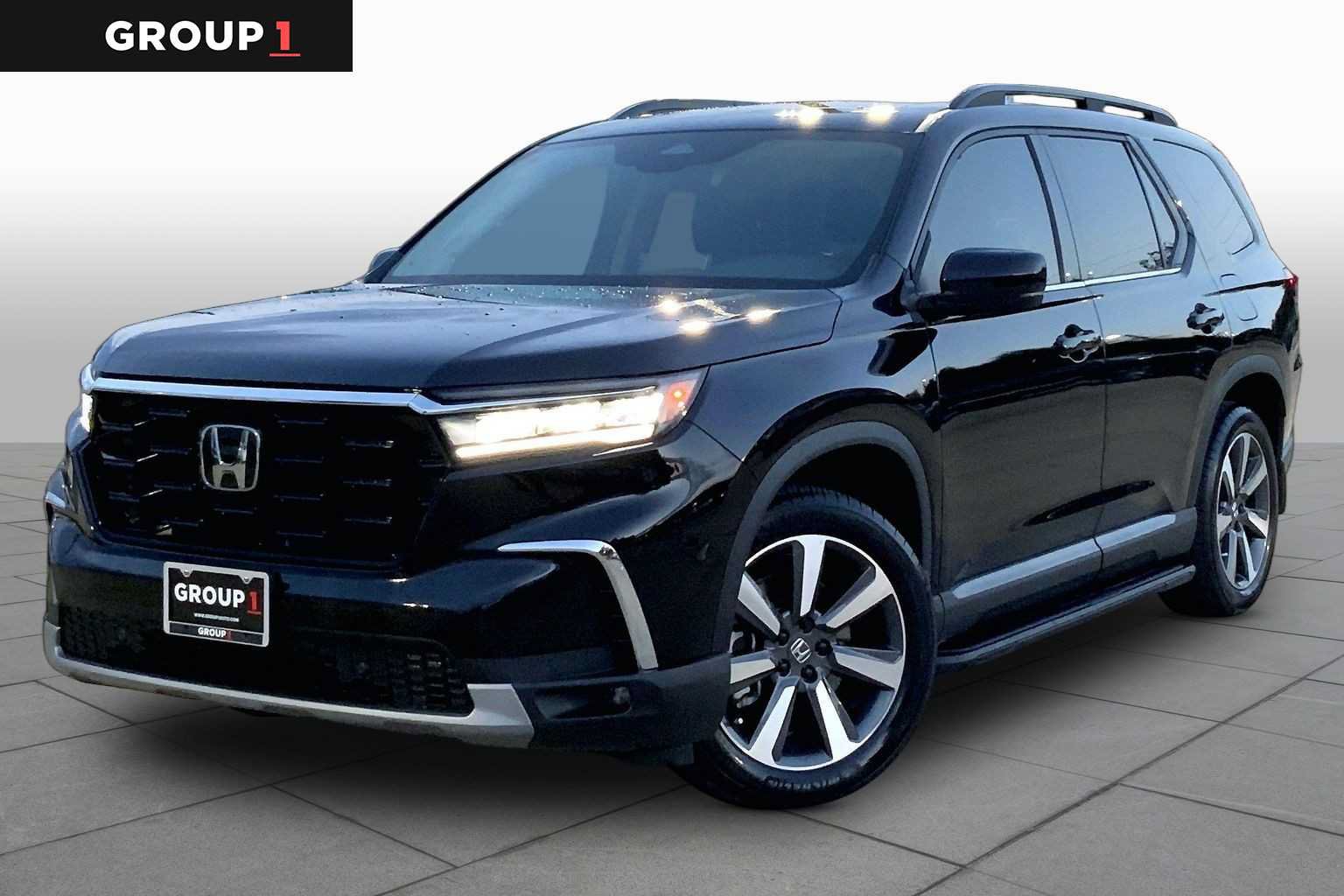 Used 2025 Honda Pilot Touring