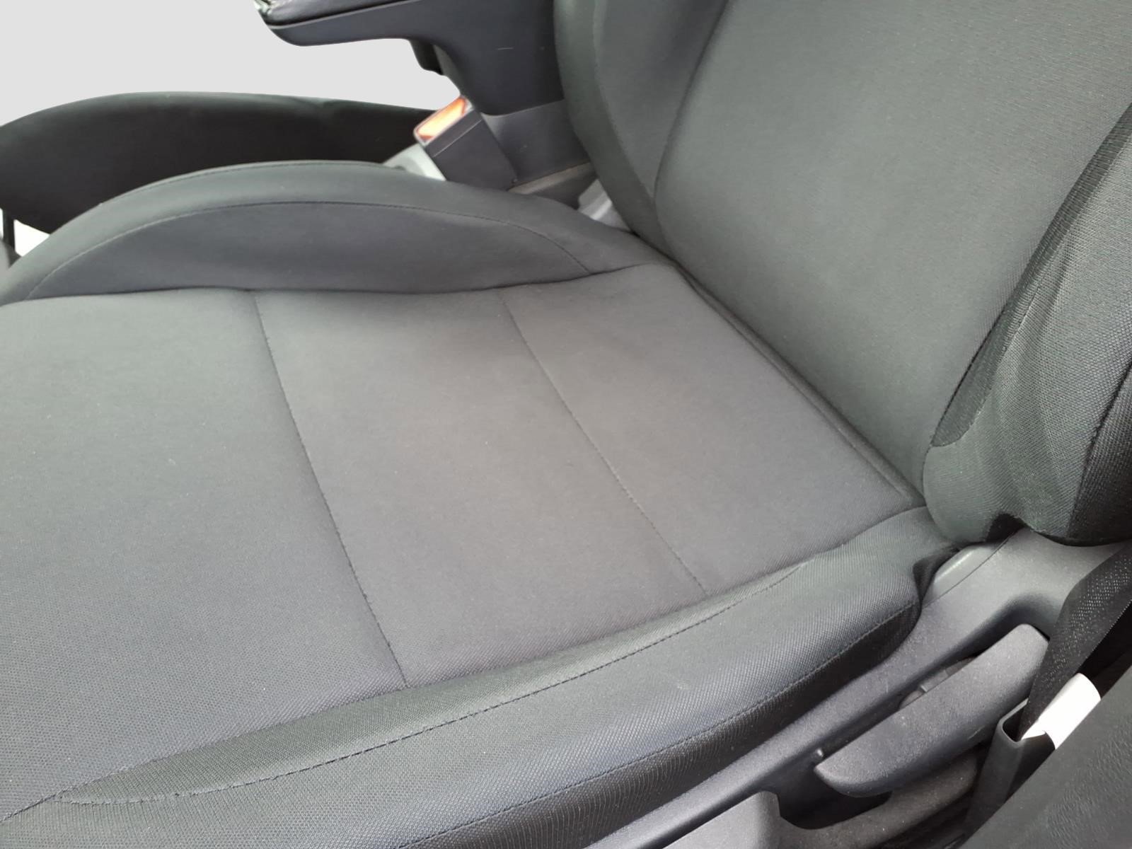 Used 2023 Nissan Kicks S FWD image 17