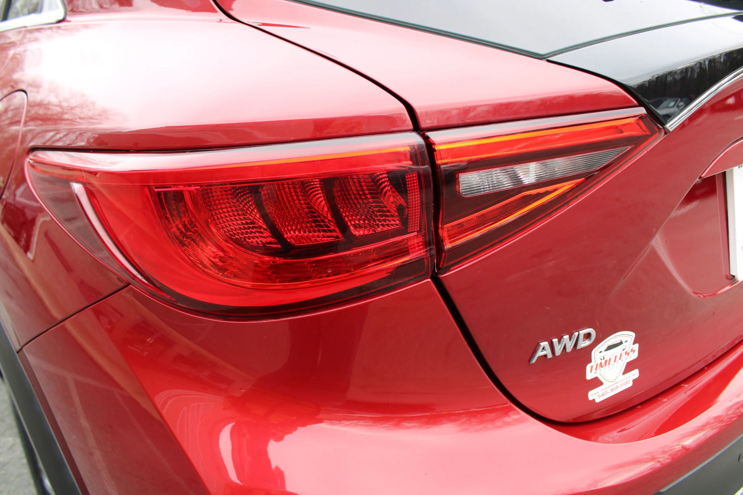 Used 2017 INFINITI QX30 Premium w/ Navigation Package image 28