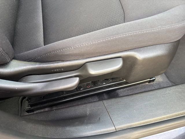 Used 2023 Chevrolet Malibu LT image 40