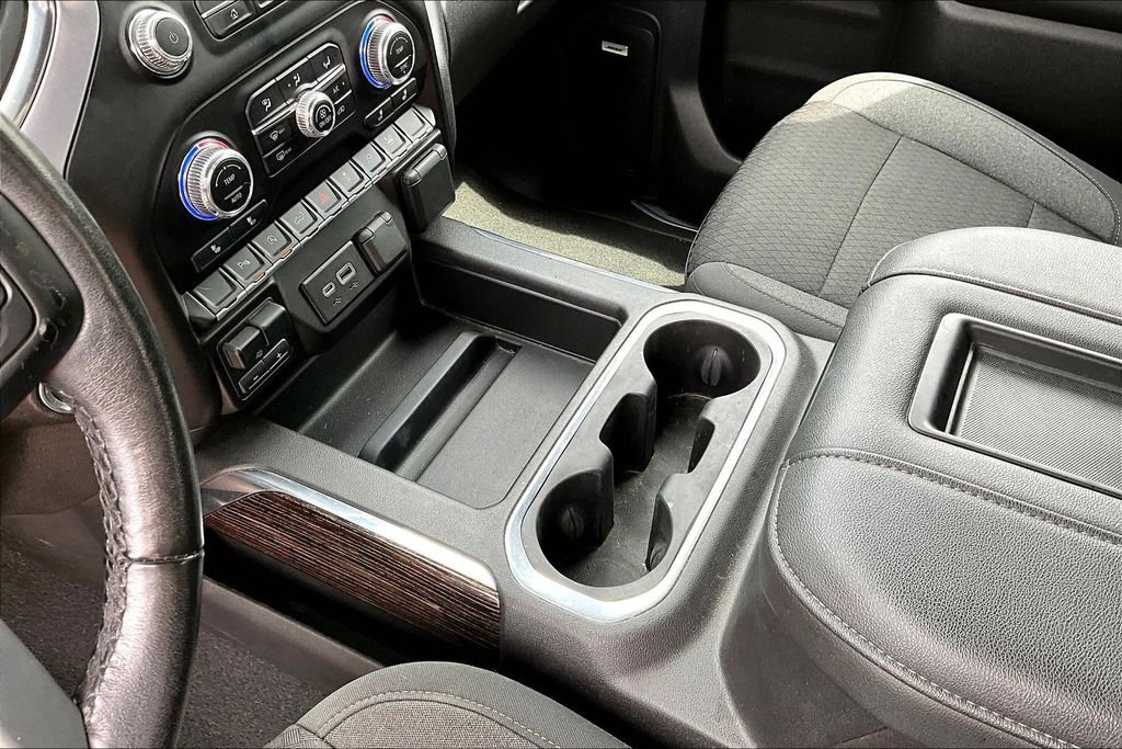 Used 2022 GMC Sierra 1500 Elevation w/ Preferred Package image 17