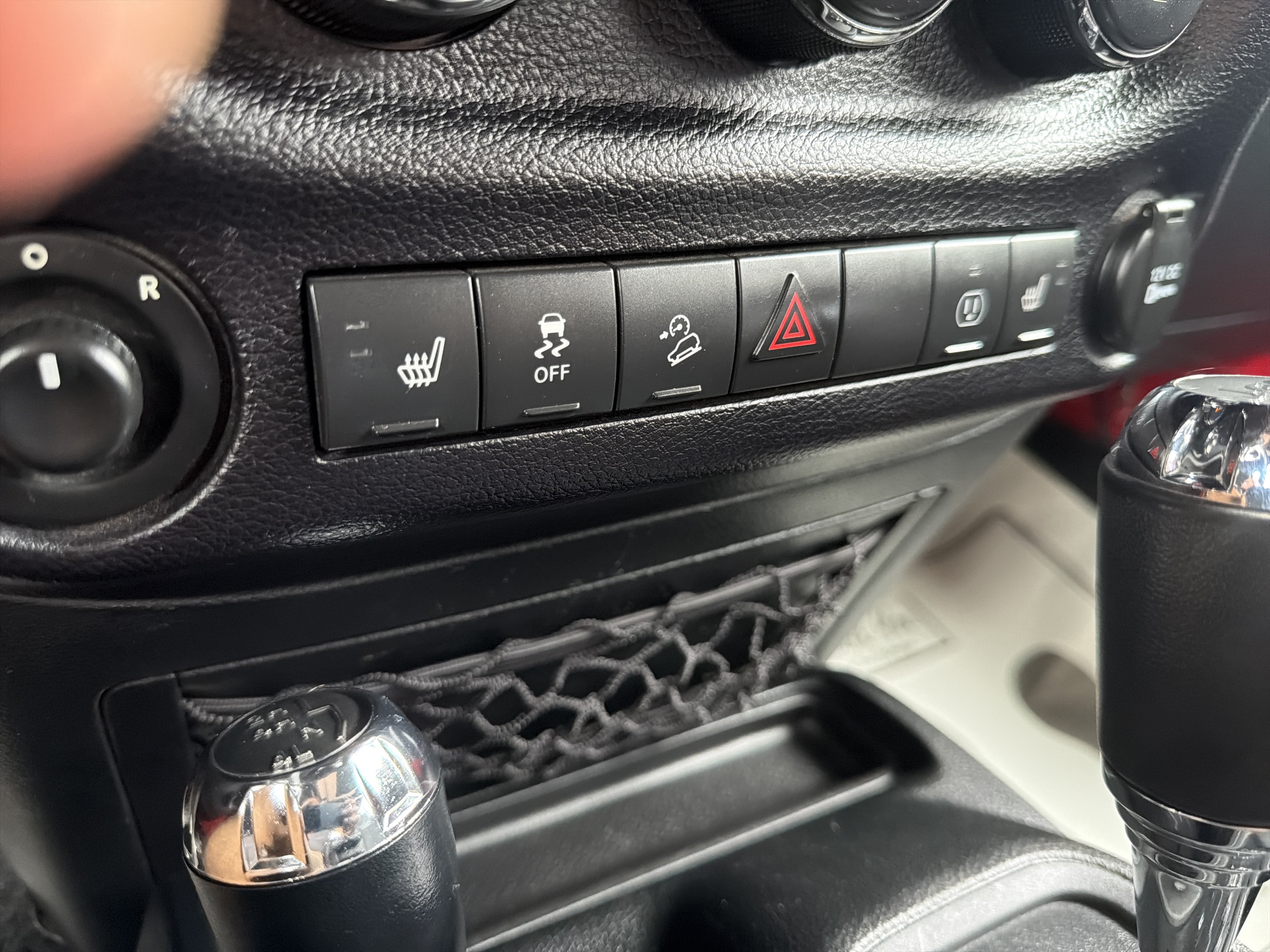 Used 2017 Jeep Wrangler Unlimited Sport AWD/4WD image 28