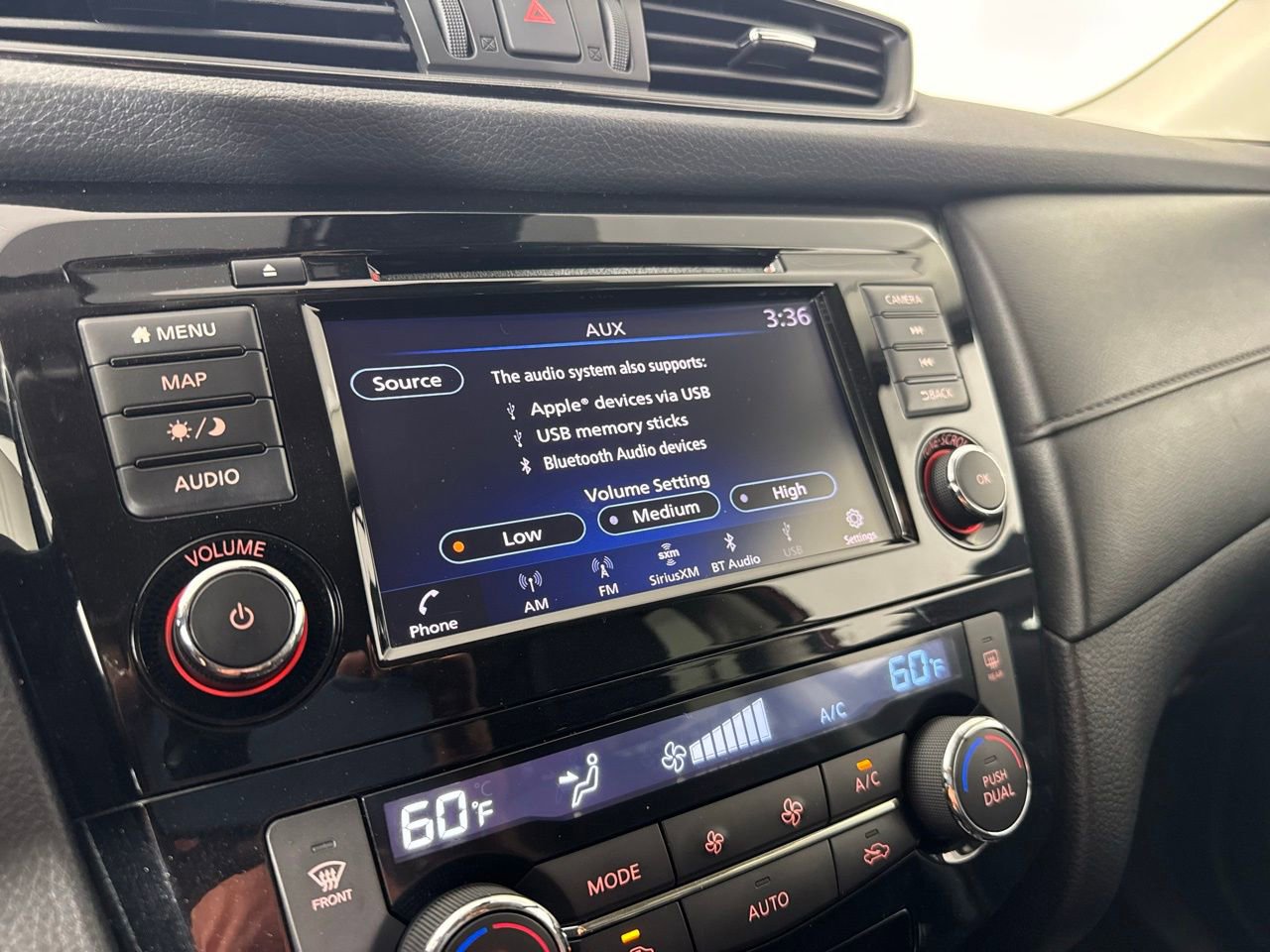 Used 2019 Nissan Rogue SV w/ Sun & Sound Touring Package image 22