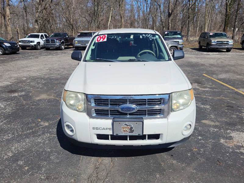Used 2009 Ford Escape XLS FWD image 4