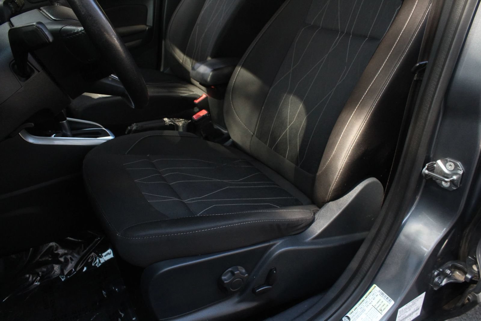 Used 2018 Ford EcoSport SE FWD image 16