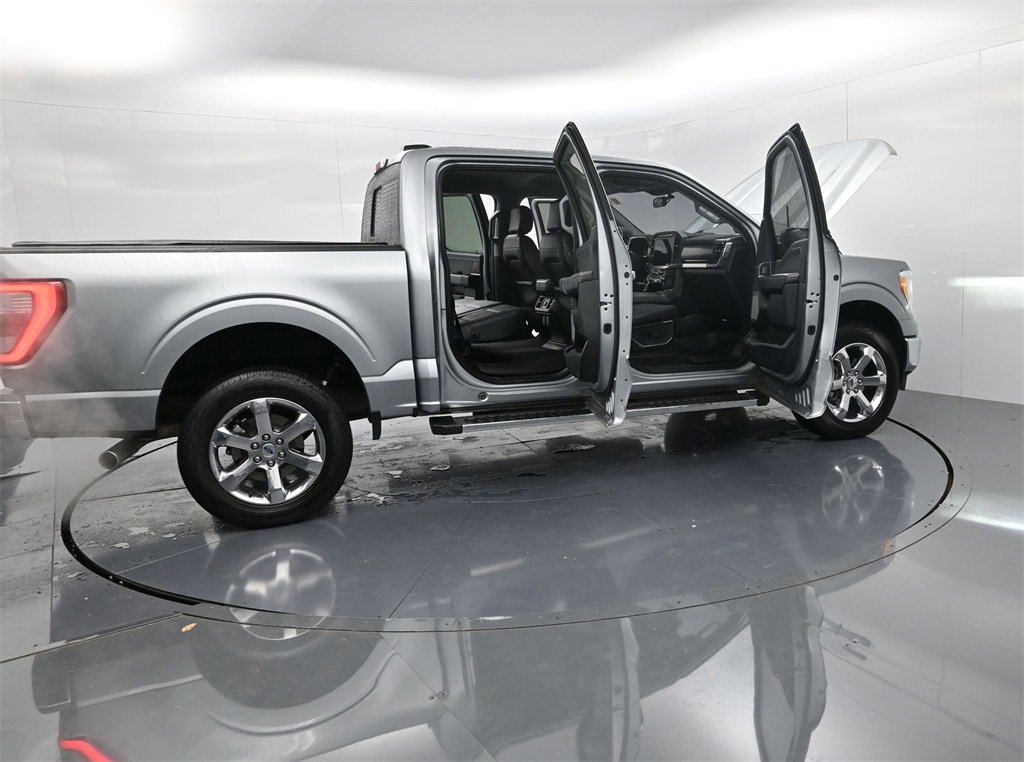 Used 2023 Ford F150 Lariat w/ Max Trailer Tow Package image 56