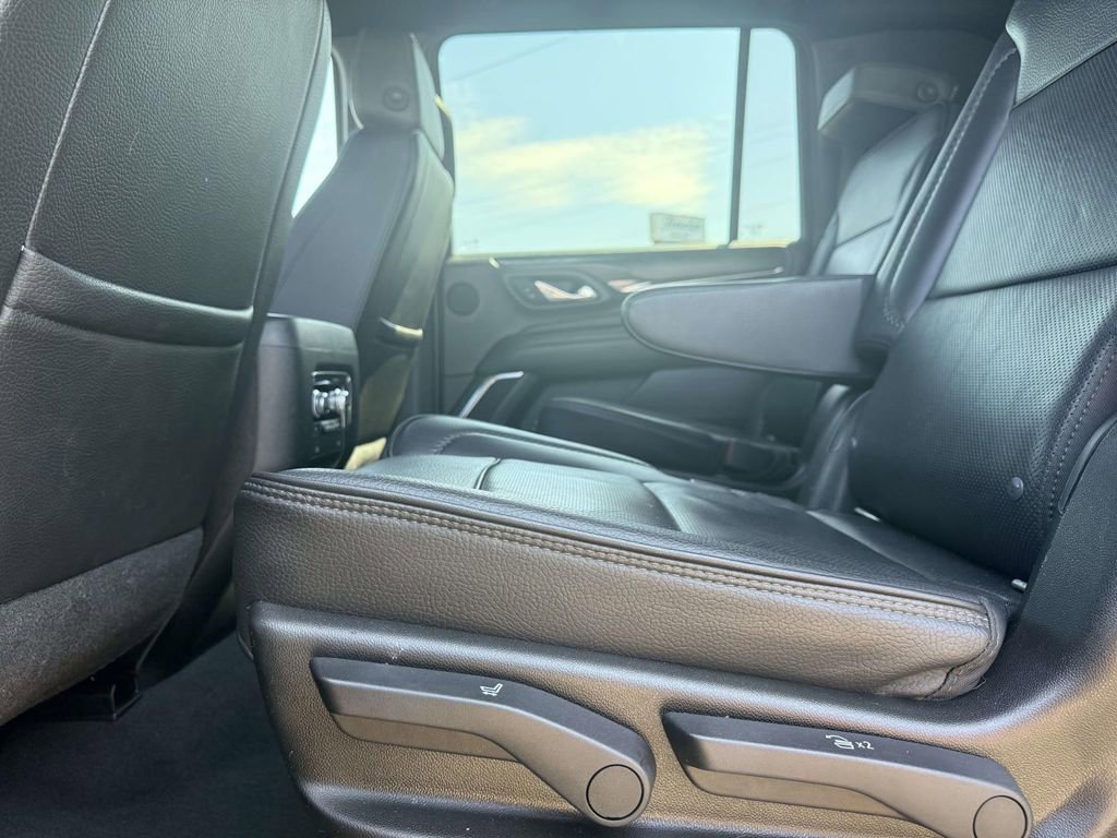 Used 2021 GMC Yukon XL Denali image 25