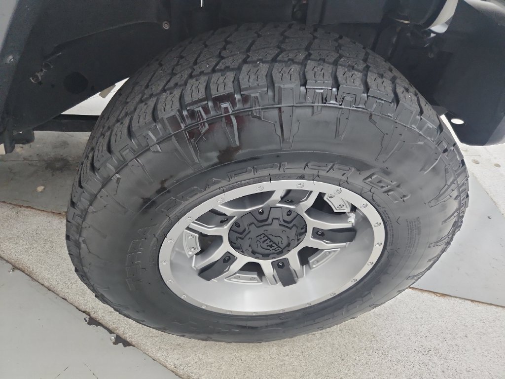 Used 2018 Jeep Wrangler Unlimited Sport AWD/4WD image 34