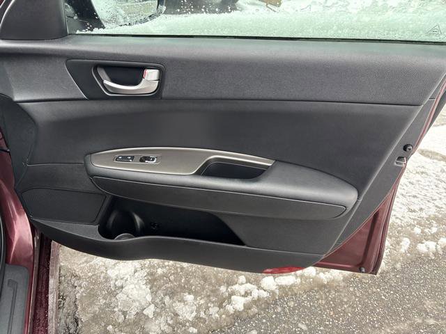 Certified 2020 Kia Optima LX image 16