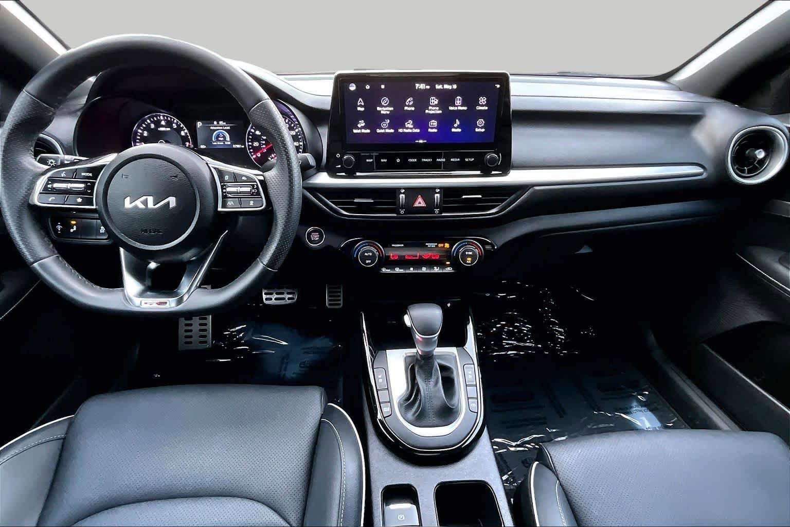 Used 2023 Kia Forte GT-Line w/ GT-Line Premium Package FWD image 16