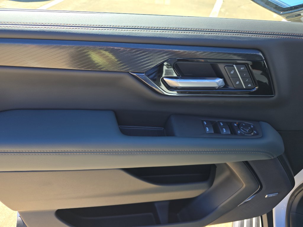 New 2026 GMC Yukon AT4 image 23
