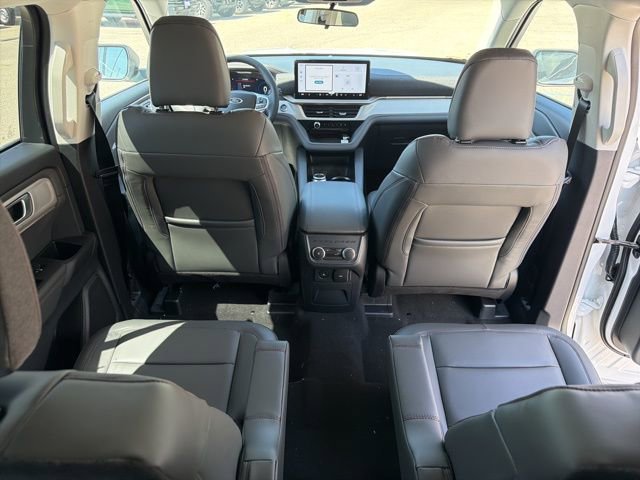 New 2026 Ford Explorer Active AWD/4WD image 31