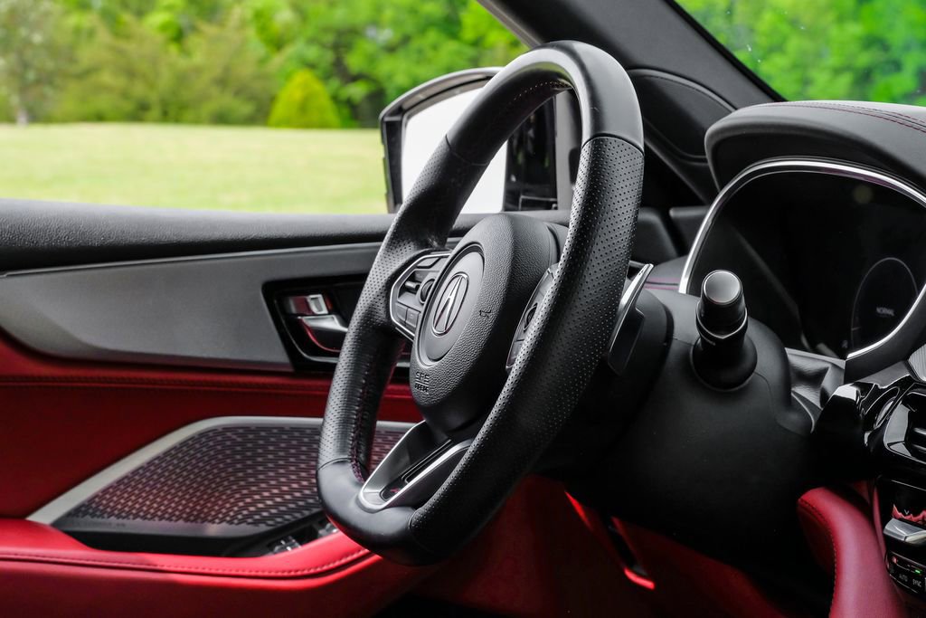 Used 2022 Acura MDX A-Spec image 17