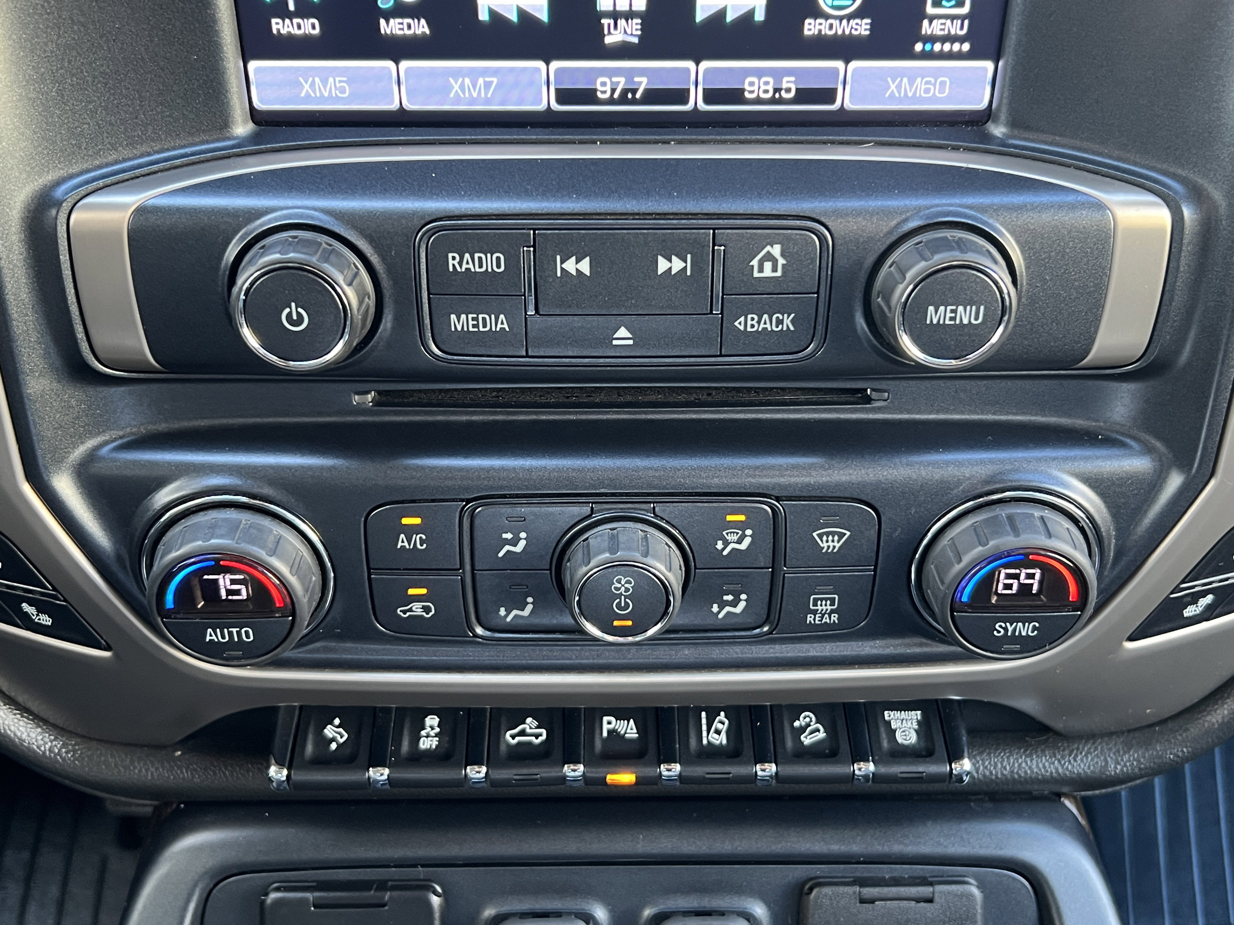 Used 2018 GMC Sierra 3500 Denali image 29