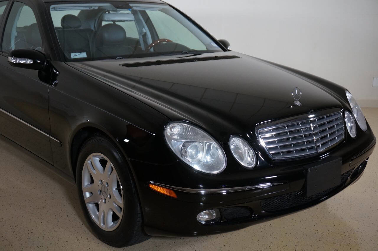 Used 2006 Mercedes-Benz E 350 Sedan image 40