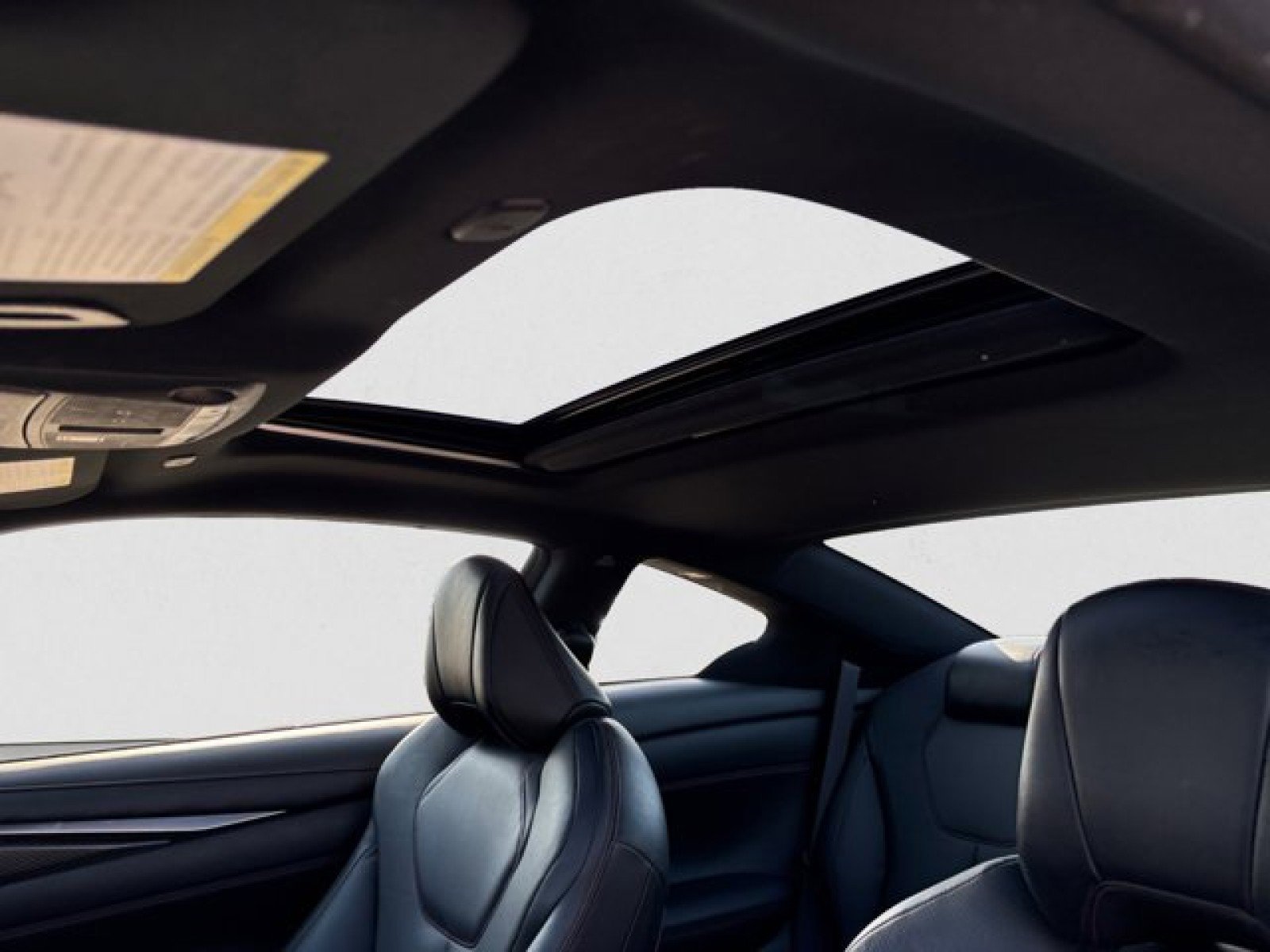 Certified 2022 INFINITI Q60 Red Sport 400 w/ Carbon Fiber Package image 12