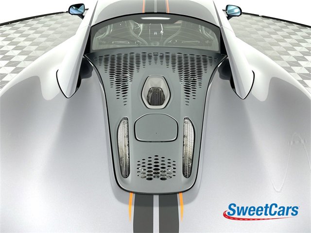 Used 2024 McLaren Artura image 37