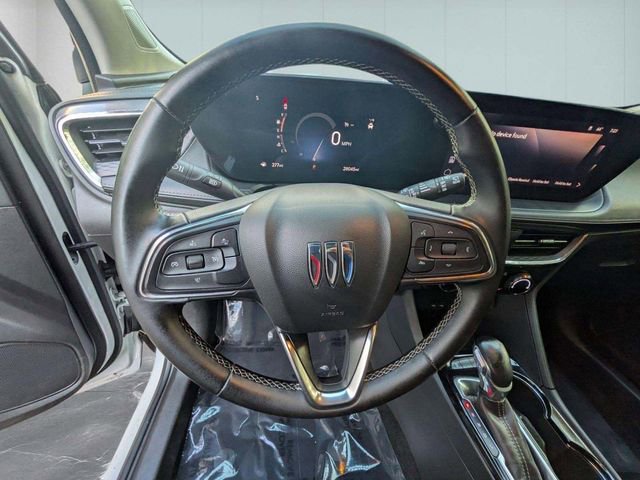 Certified 2025 Buick Encore GX Preferred FWD image 18