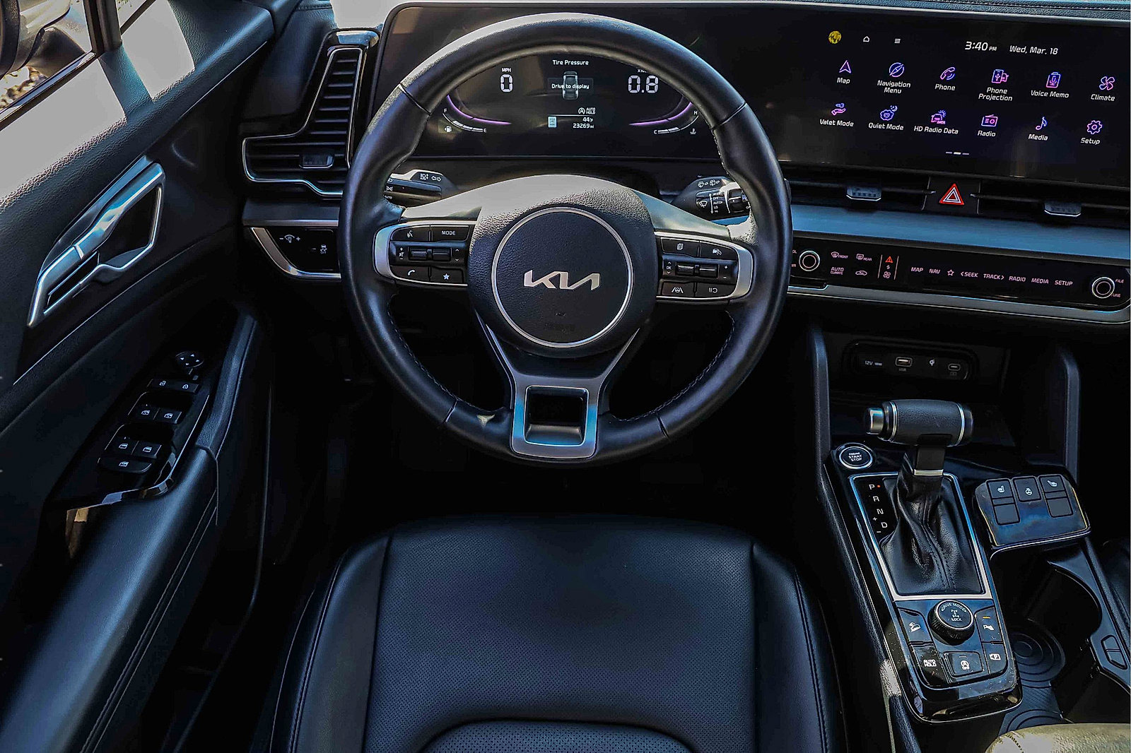 Certified 2023 Kia Sportage EX image 17