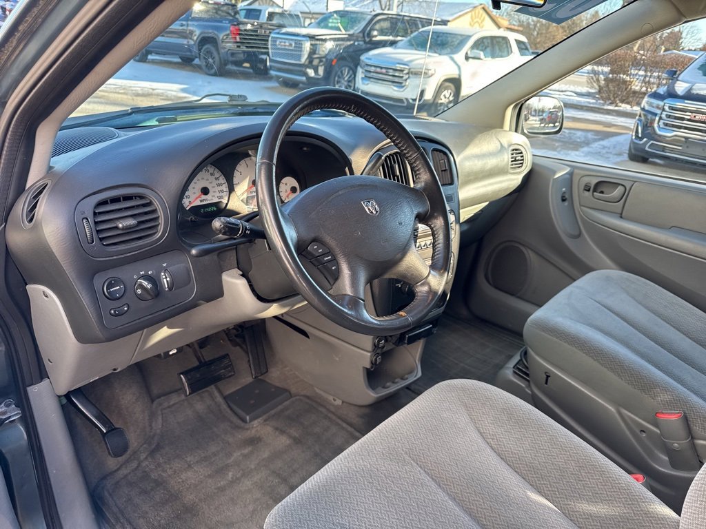 Used 2005 Dodge Grand Caravan SXT image 14