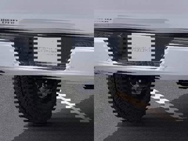 New 2025 Chevrolet Colorado LT image 14