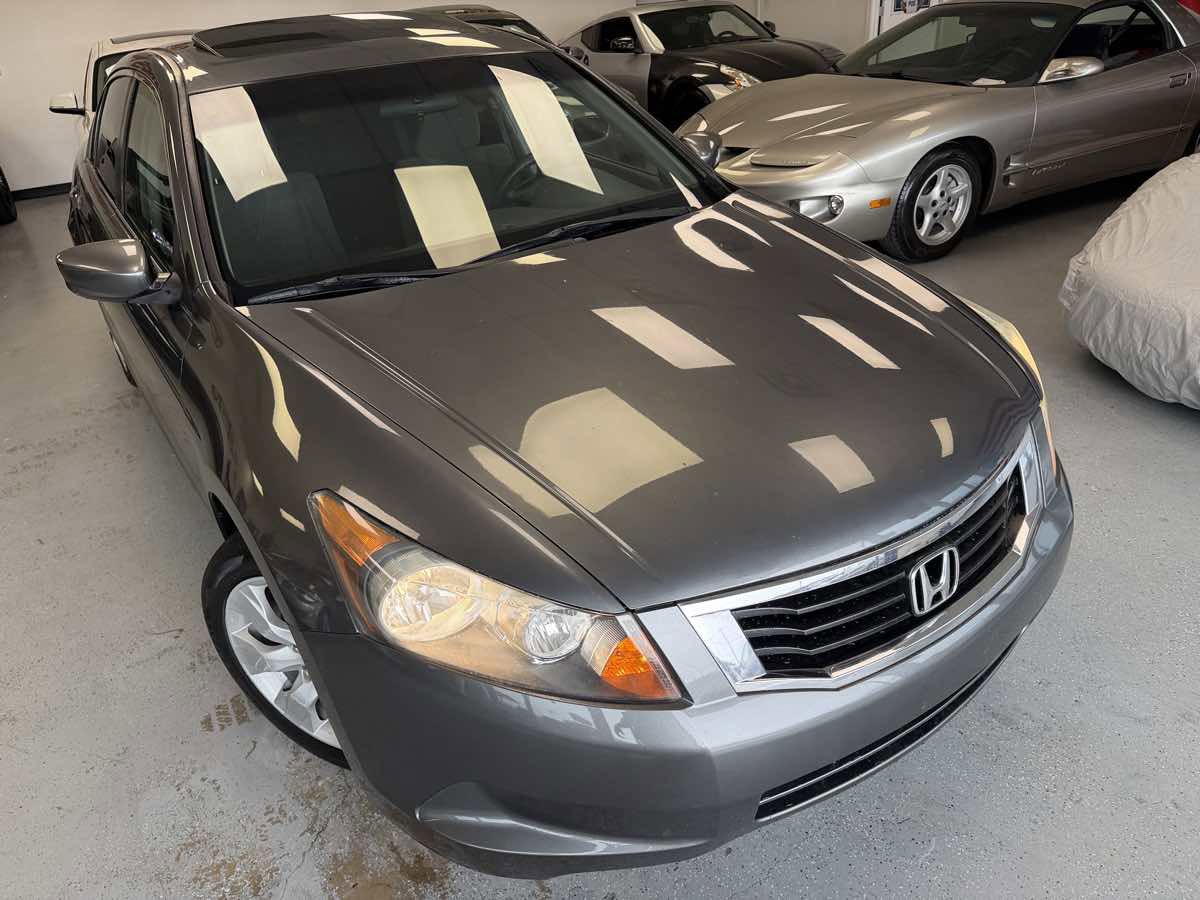 Used 2009 Honda Accord EX image 9