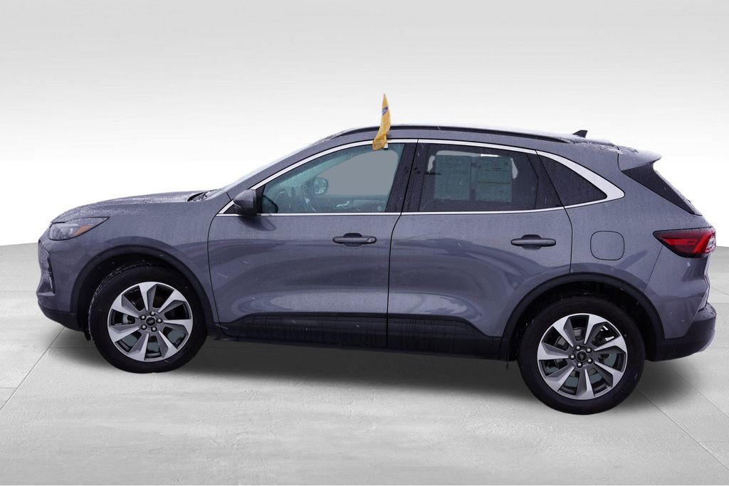 Certified 2023 Ford Escape Platinum image 13