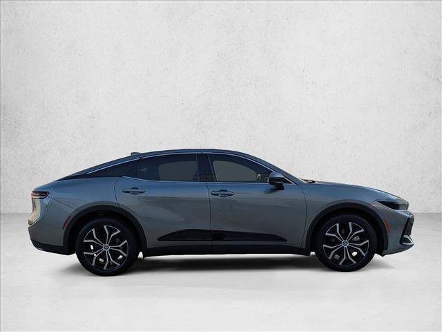 Certified 2023 Toyota Crown XLE image 4