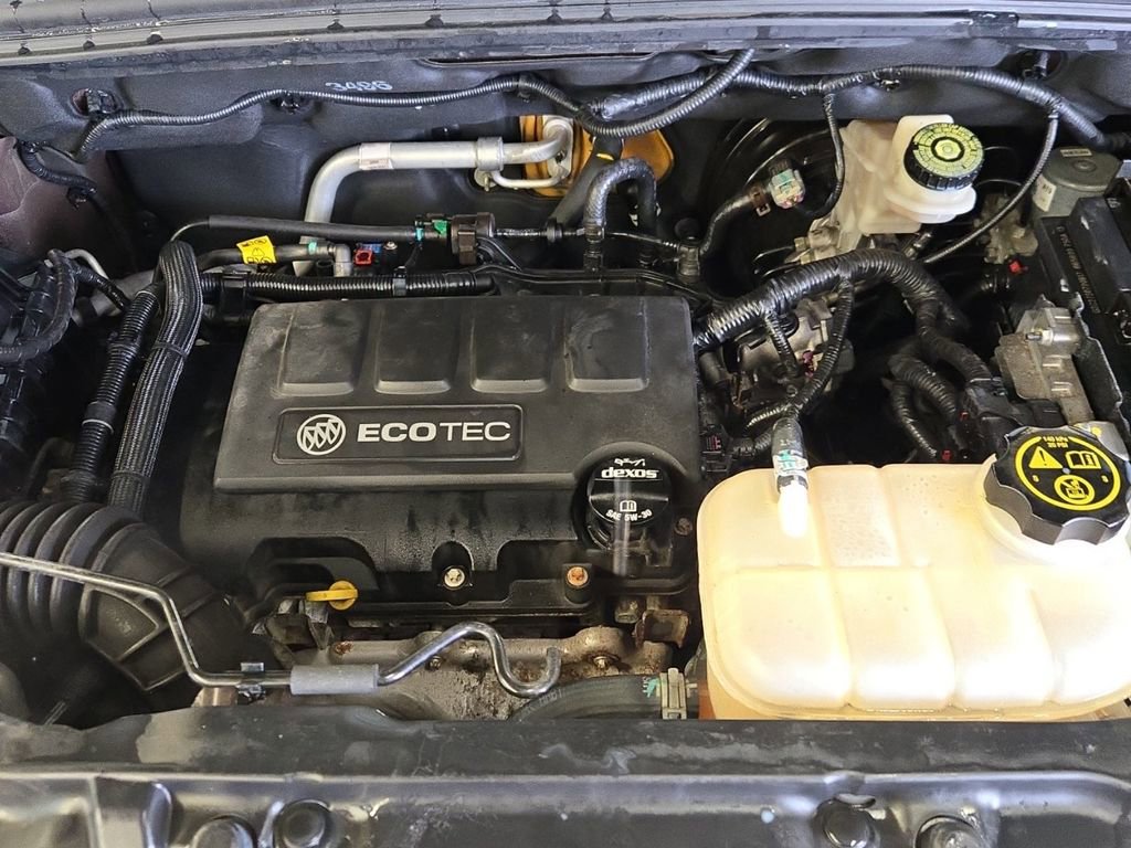 Used 2015 Buick Encore Premium image 19
