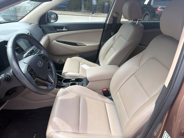 Used 2016 Hyundai Tucson Limited w/ Option Group 03 FWD image 8
