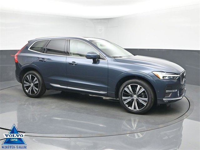 Used 2023 Volvo XC60 B5 Plus image 1