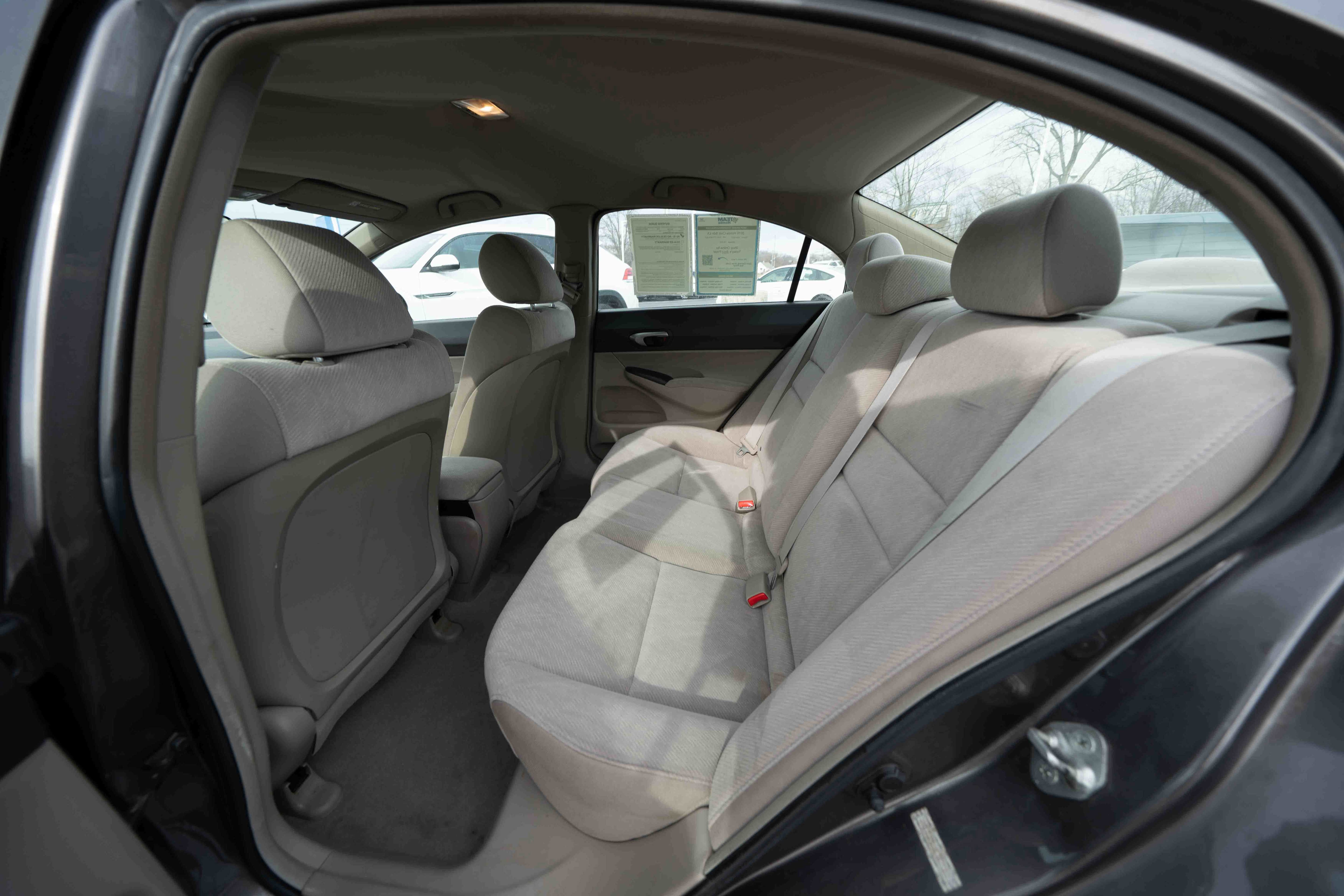 Used 2010 Honda Civic LX image 24