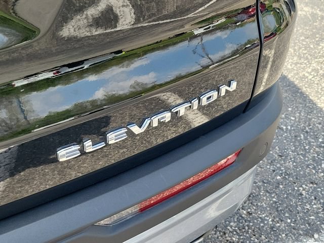 New 2026 GMC Acadia Elevation w/ Elevation Premium Package FWD image 7