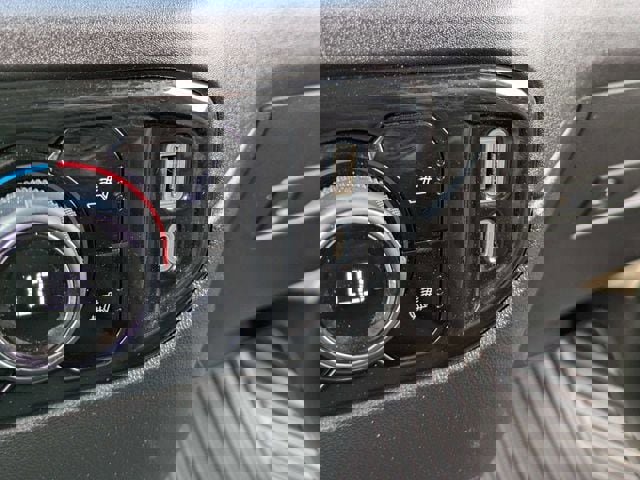 Used 2024 Chevrolet Silverado 2500 LT w/ All Star Edition image 21