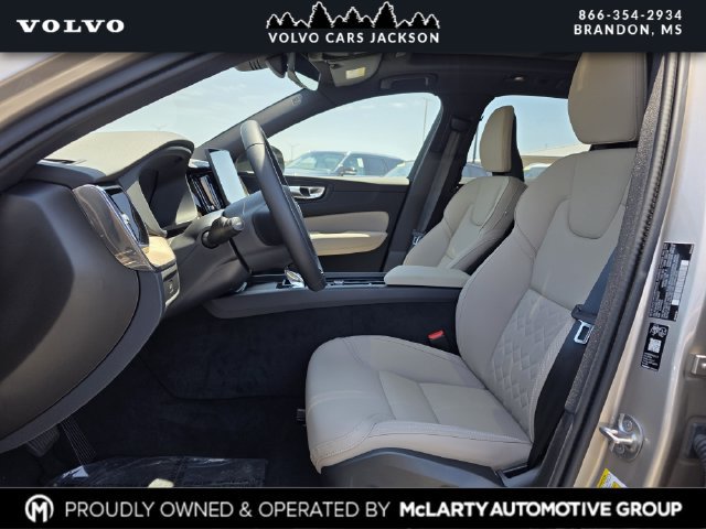 New 2026 Volvo XC60 B5 Plus w/ Protection Package Premier AWD/4WD image 10