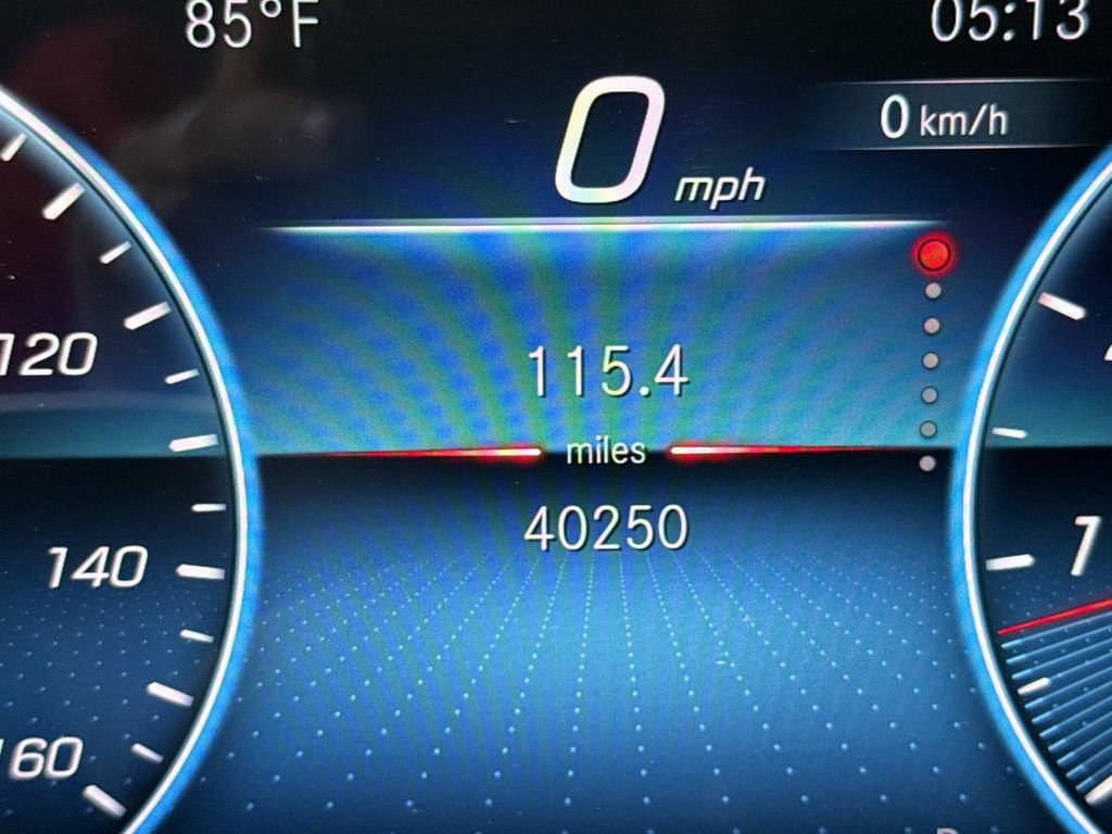 Used 2022 Mercedes-Benz GLE 350 4MATIC image 39