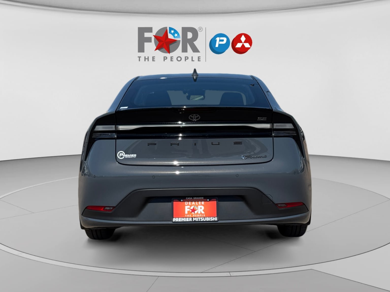 Used 2024 Toyota Prius Prime FWD image 4