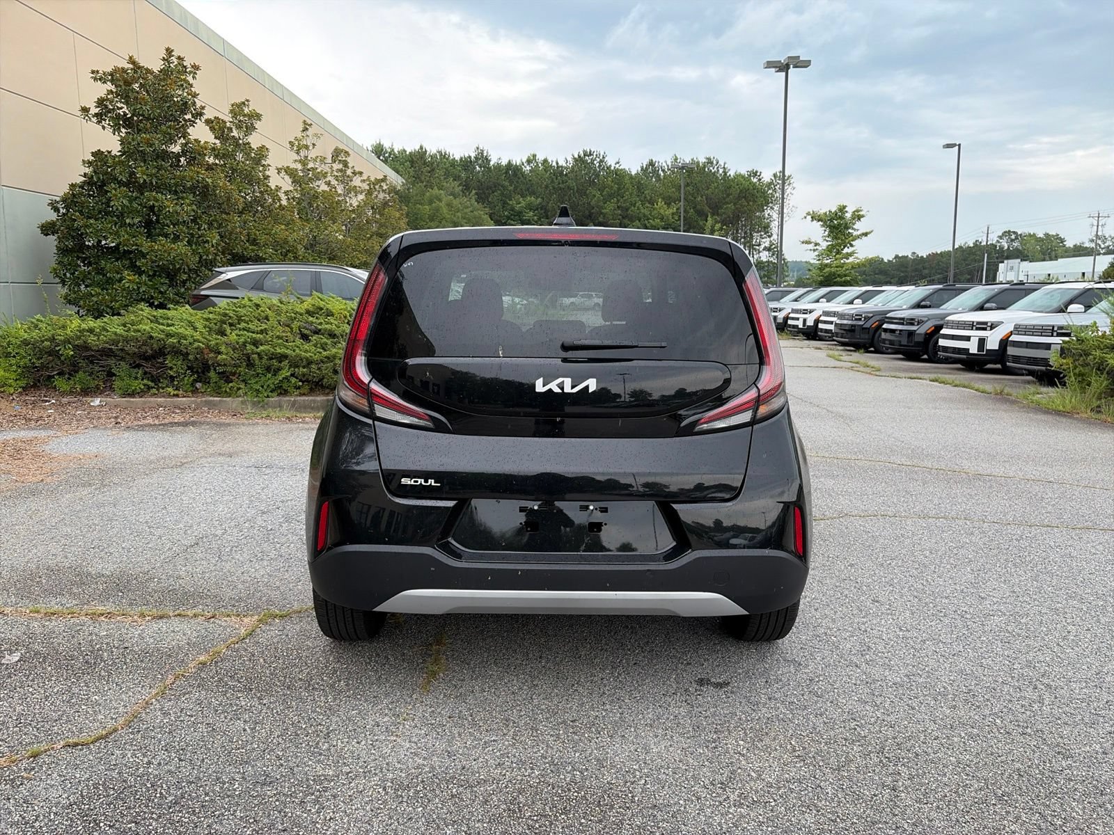 Used 2025 Kia Soul LX w/ LX Technology Package FWD image 5