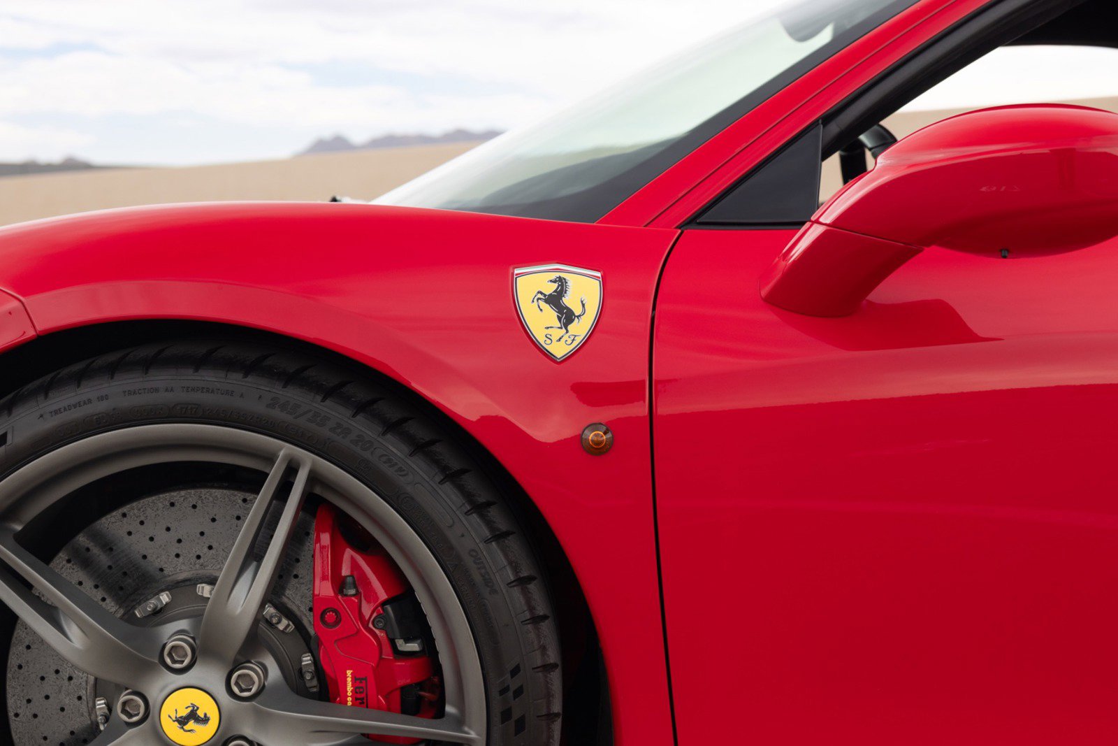 Used 2014 Ferrari 458 Speciale Coupe RWD image 5