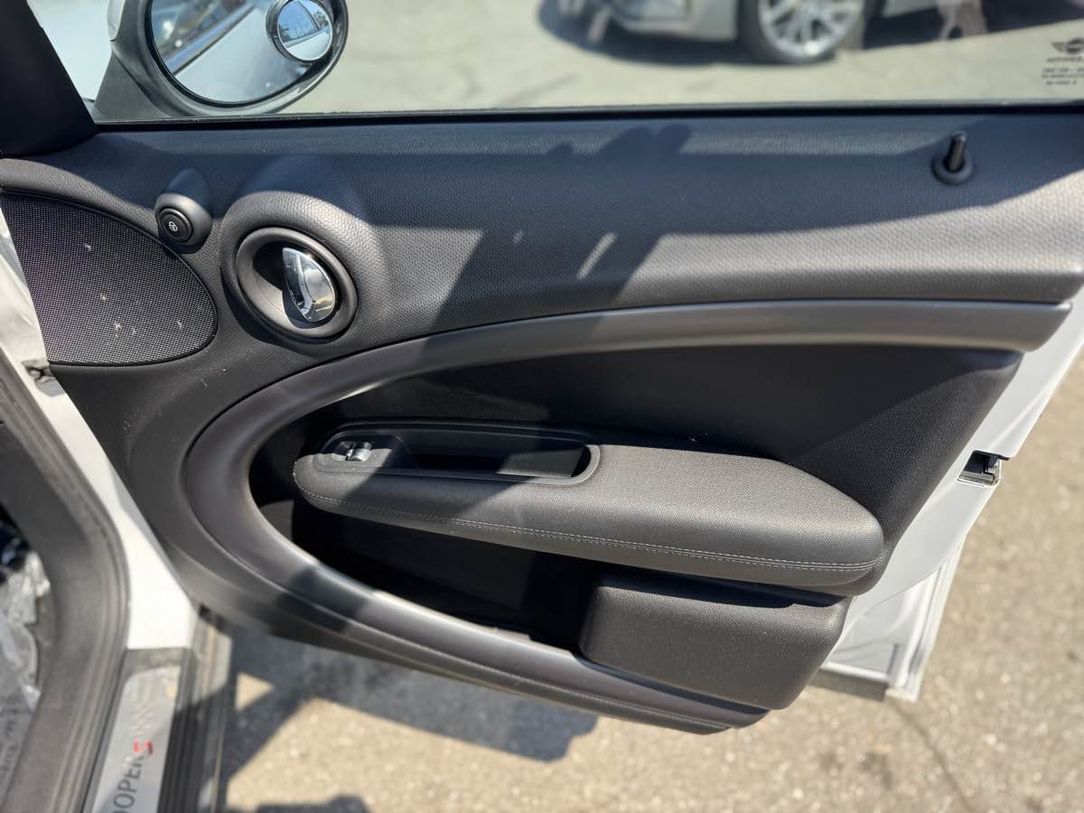 Used 2014 MINI Cooper Countryman S image 12