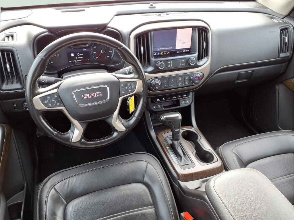 Certified 2019 GMC Canyon Denali image 4