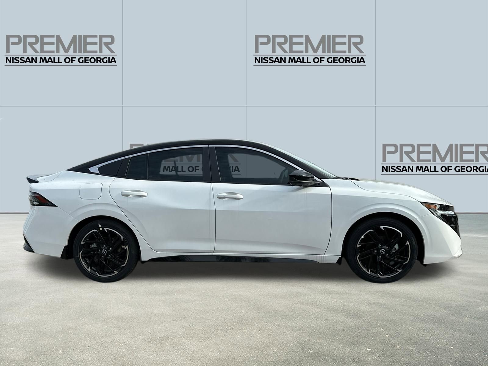 New 2026 Nissan Sentra SR w/ SR Premium Package image 4