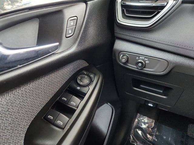 Used 2025 Chevrolet TrailBlazer LT AWD/4WD image 34