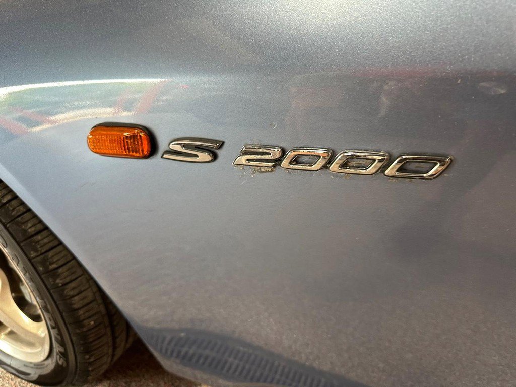 Used 2002 Honda S2000 image 10