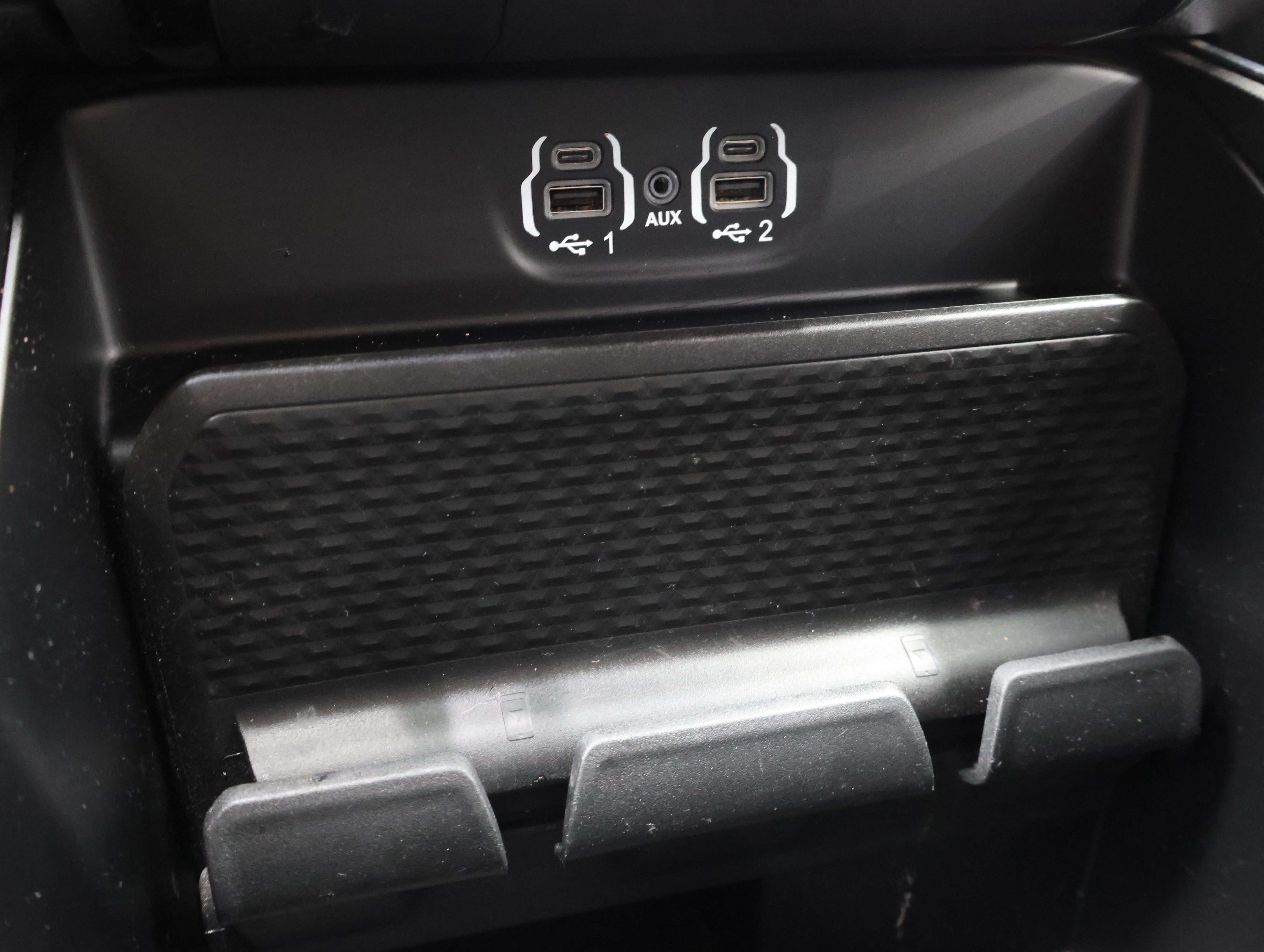 Used 2024 RAM 2500 Big Horn w/ Night Edition AWD/4WD image 44