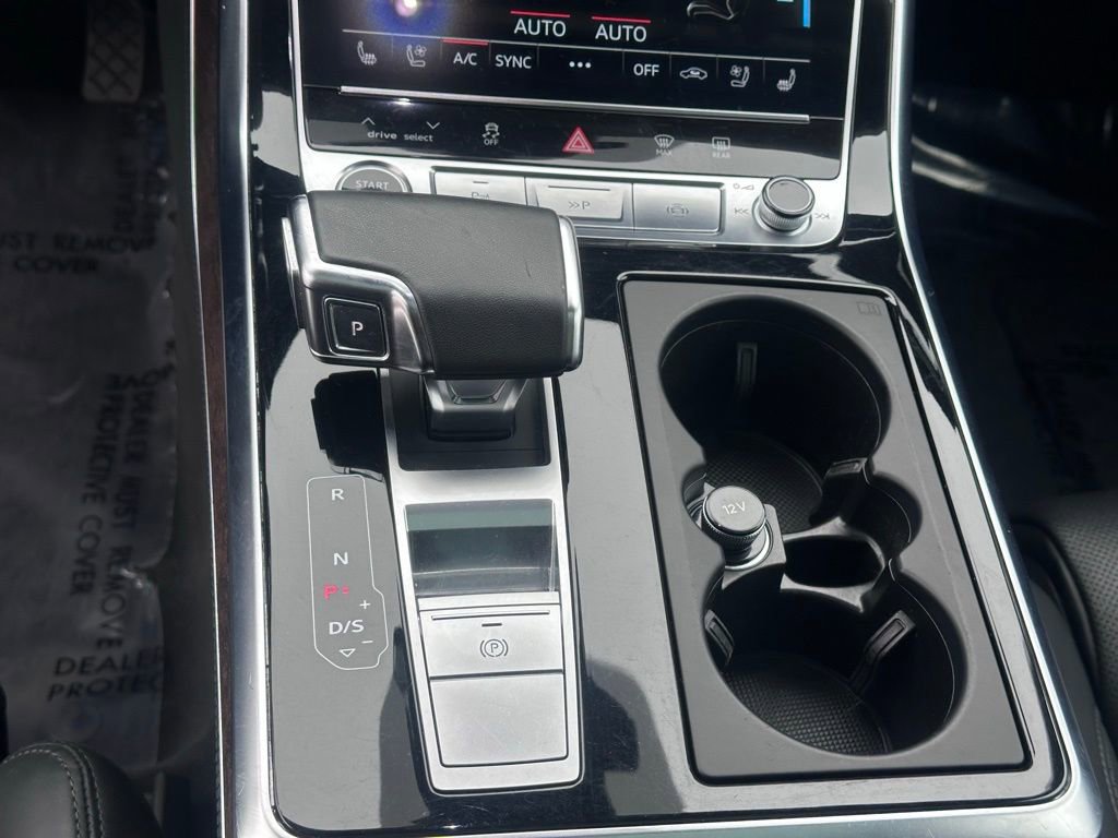 Used 2023 Audi Q7 3.0T Prestige w/ Prestige Package image 17