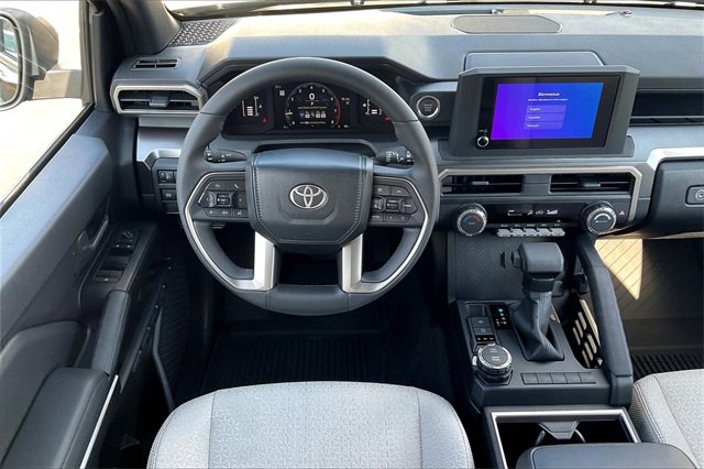 Used 2025 Toyota 4Runner SR5 image 5