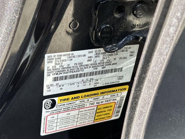 Used 2023 Ford Expedition Max Limited image 35