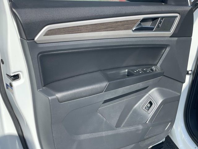 Used 2019 Volkswagen Atlas SEL R-Line image 19